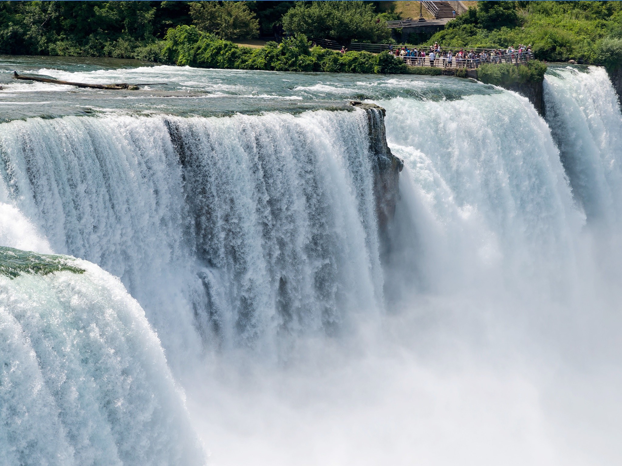 . Niagara Falls .